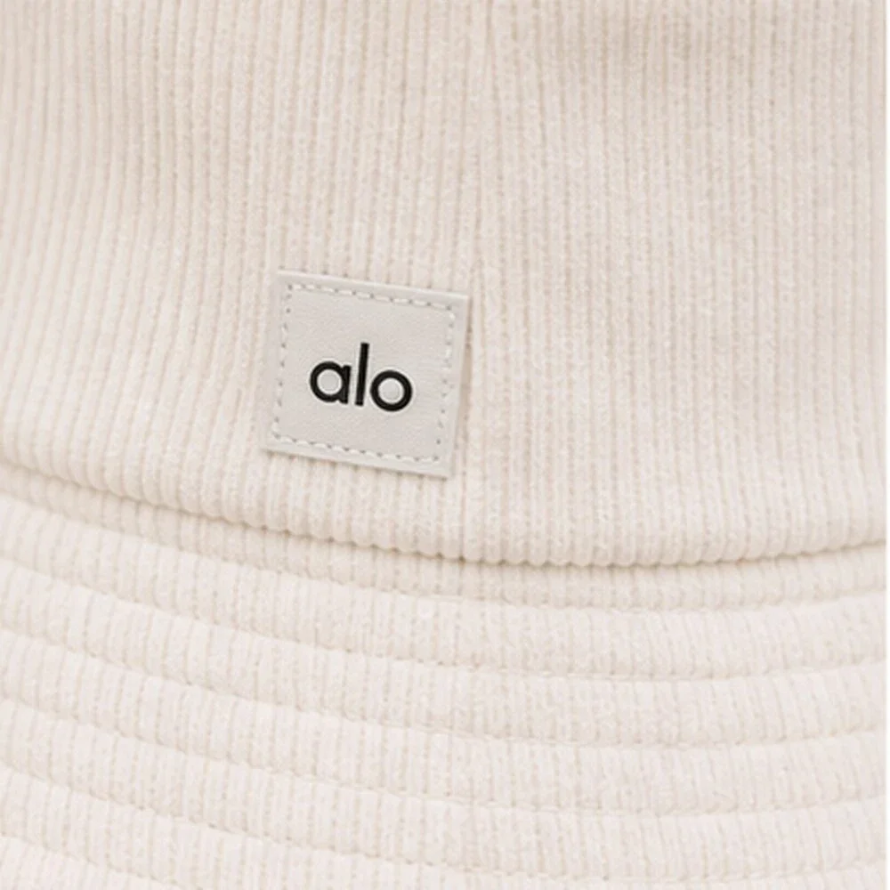 ALO Yoga Black Studio Bucket Hat Sporty